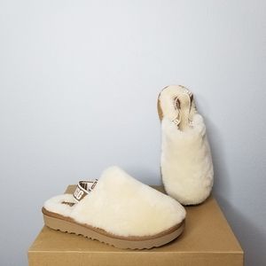 UGG Fluff Yeah Clog